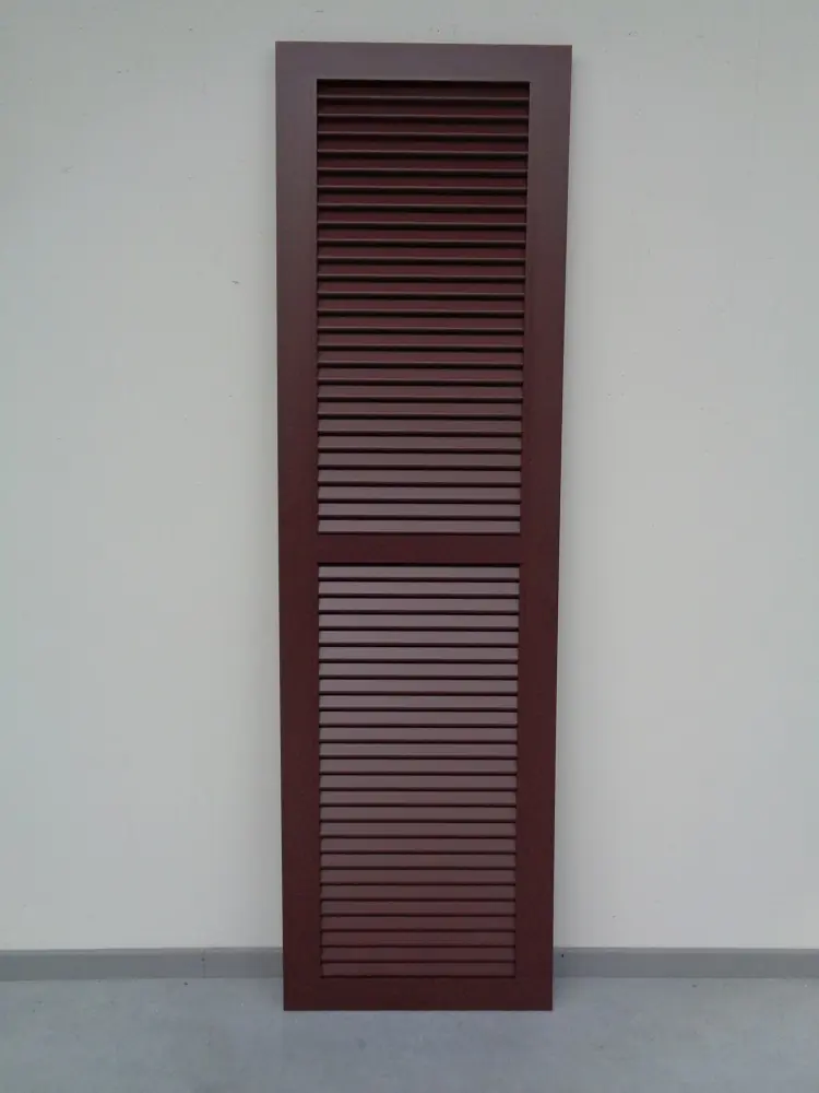 aluminium-raamluiken-model-1-open-louvre-bruin-tussenligger